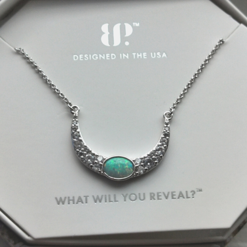 Bomb Party Pale green fire opal necklace